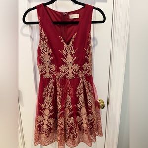 Altar’s State Red & Gold Dress - Size Women’s Small